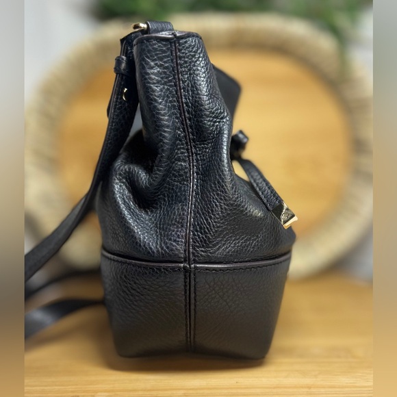 Kate Spade Black Pebbled Leather Bucket Bag EUC - Picture 7 of 12